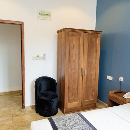 Pearl Island Inn Джафна Экстерьер фото