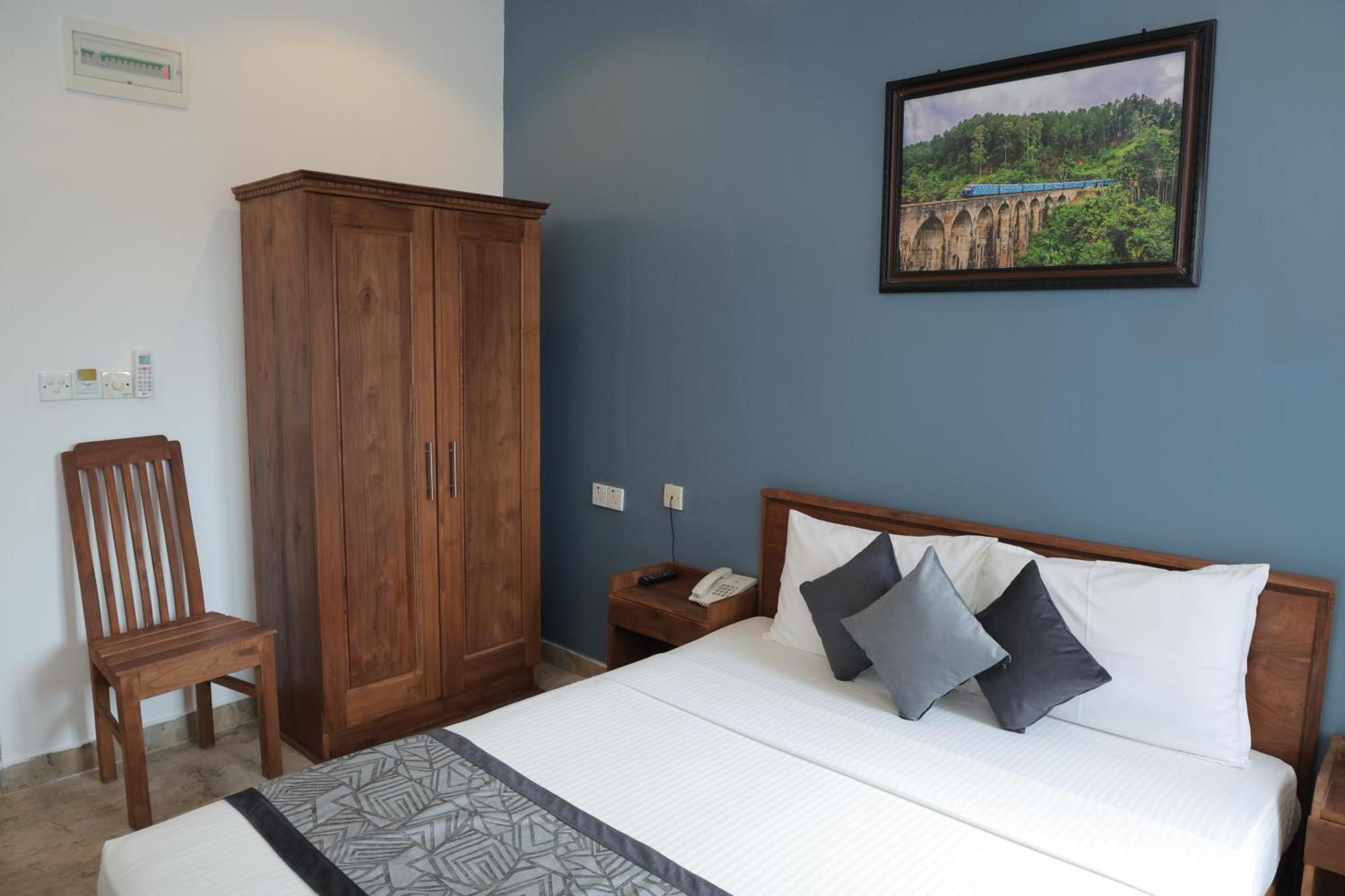 Pearl Island Inn Джафна Экстерьер фото